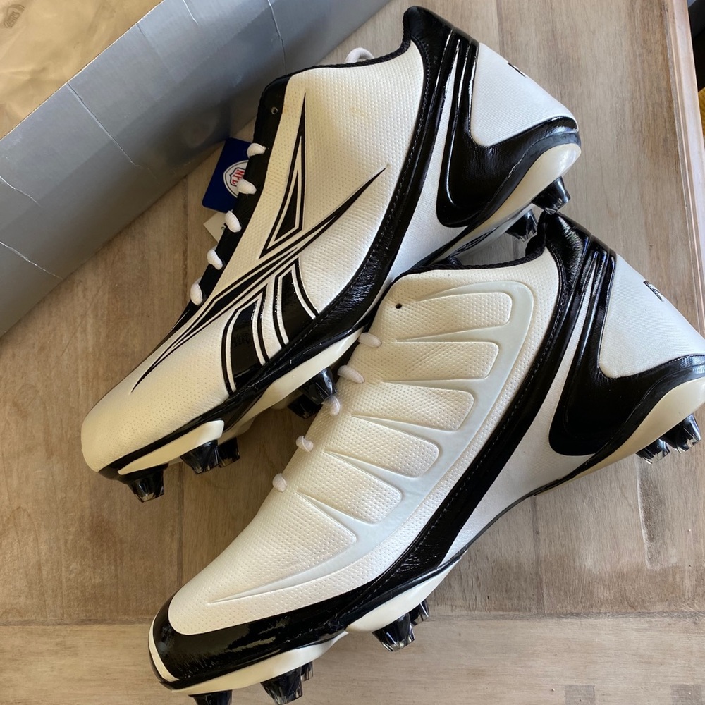 RBK NFL Burner Speed 5/8 SD3 Football Cleats. 13.5